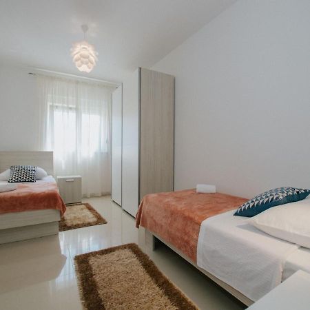 Luxury Apartment Di Traù Esterno foto