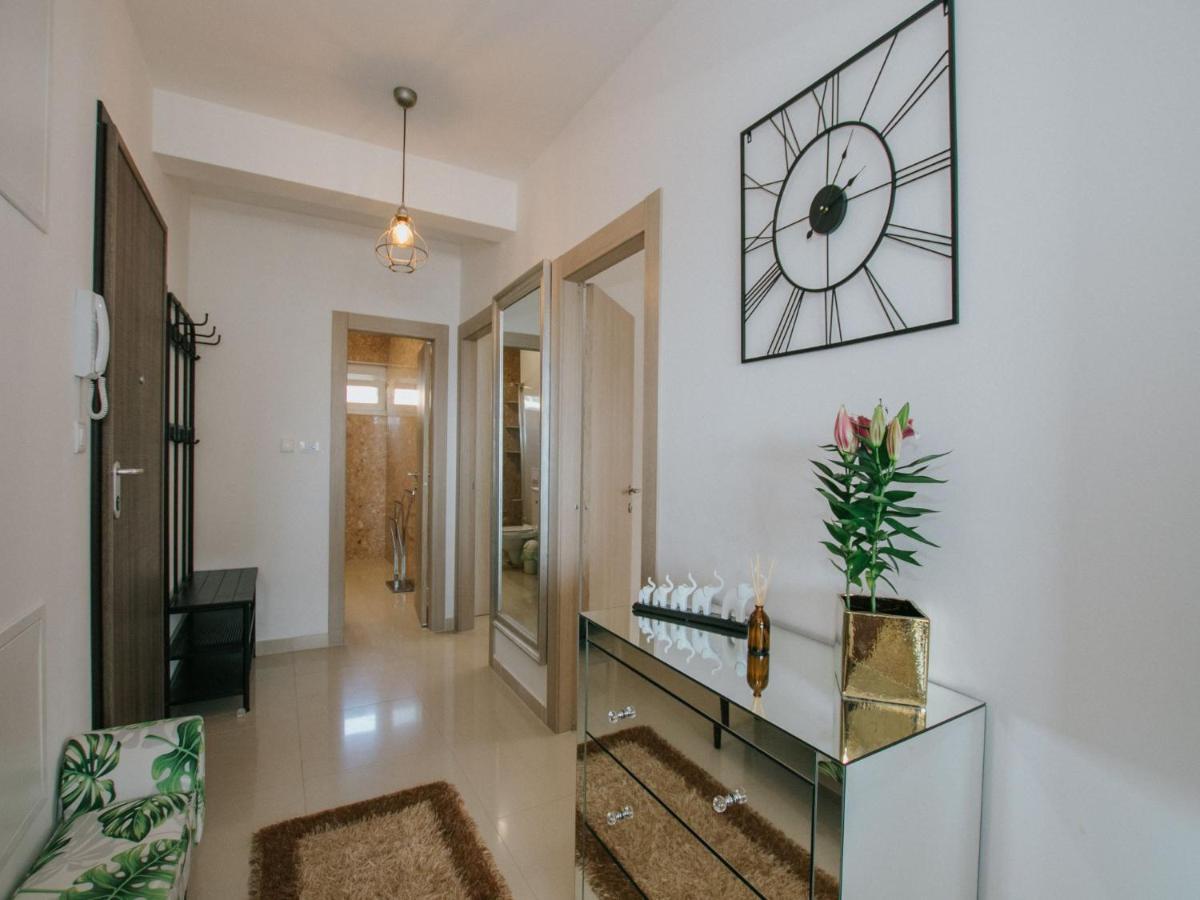Luxury Apartment Di Traù Esterno foto
