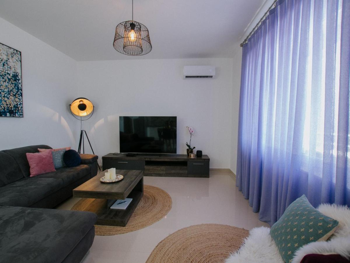 Luxury Apartment Di Traù Esterno foto